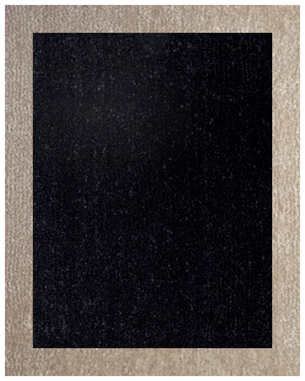 Top-down view of Thick - Jet / Cashmere.